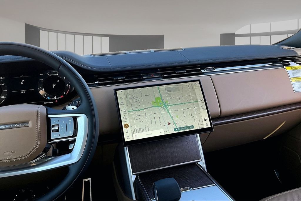 New 2026 BELGRAVIA GREEN Land Rover SE 7 Seats image 6