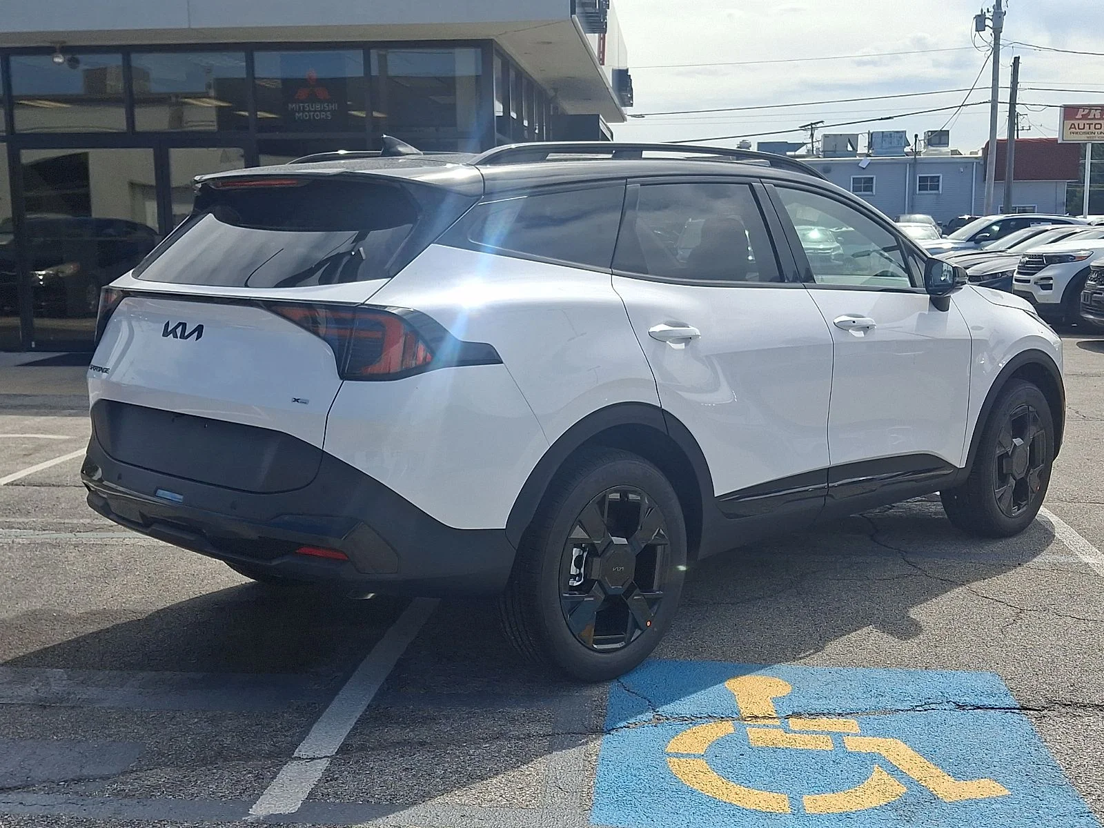 New 2027  Kia X-Line image 3