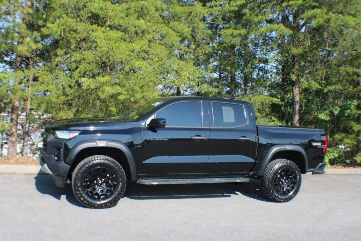 Used 2023 Black Chevrolet Trail Boss image 4