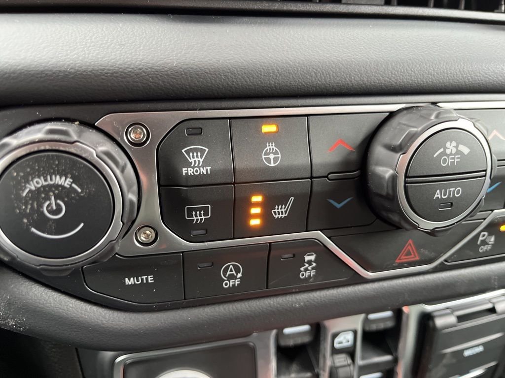 New 2026 Reign Exterior Paint Jeep Mojave X image 43