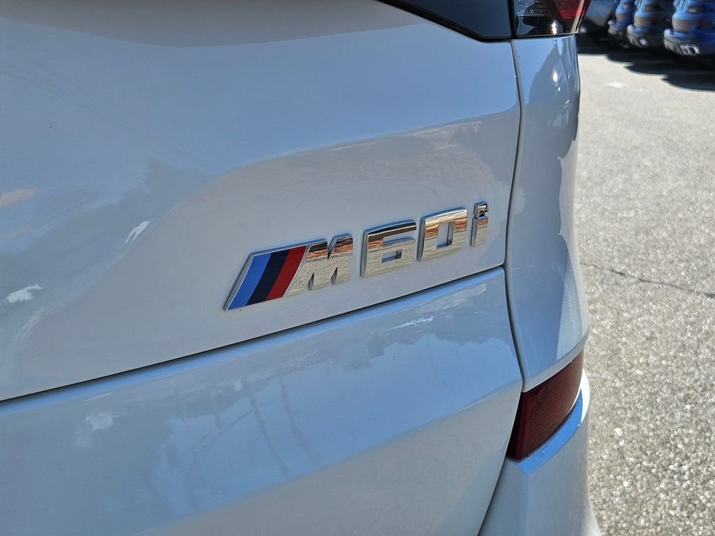 Certified Used 2025 Alpine White BMW M60i image 12