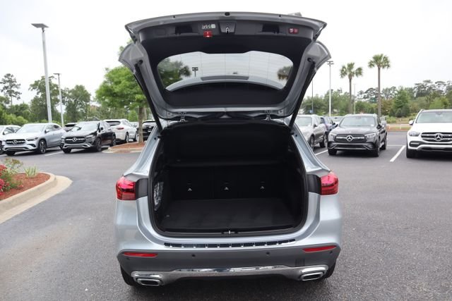 Certified Used 2025 Cirrus Silver Metallic Mercedes-Benz GLA 250 image 25