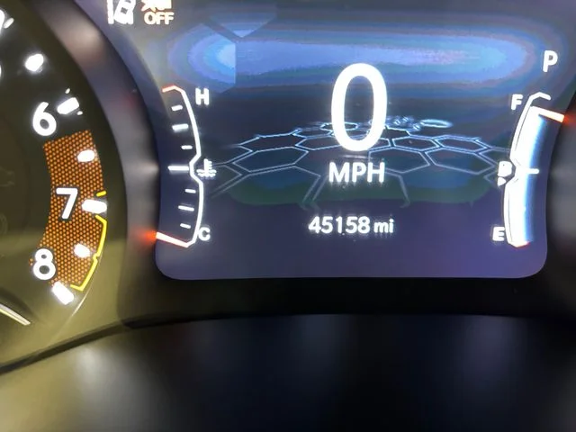 Used 2023 White Jeep Limited image 18