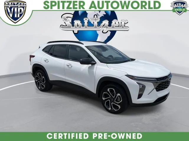 Used 2025 White Chevrolet 2RS image 3