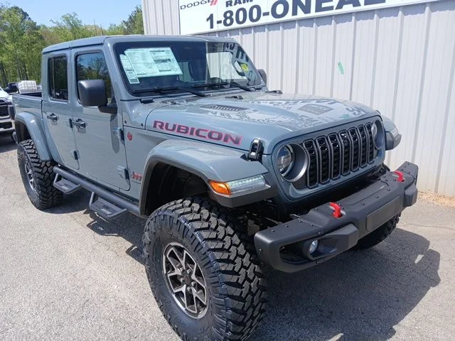 2026 Jeep Gladiator Rubicon X Auto's photo
