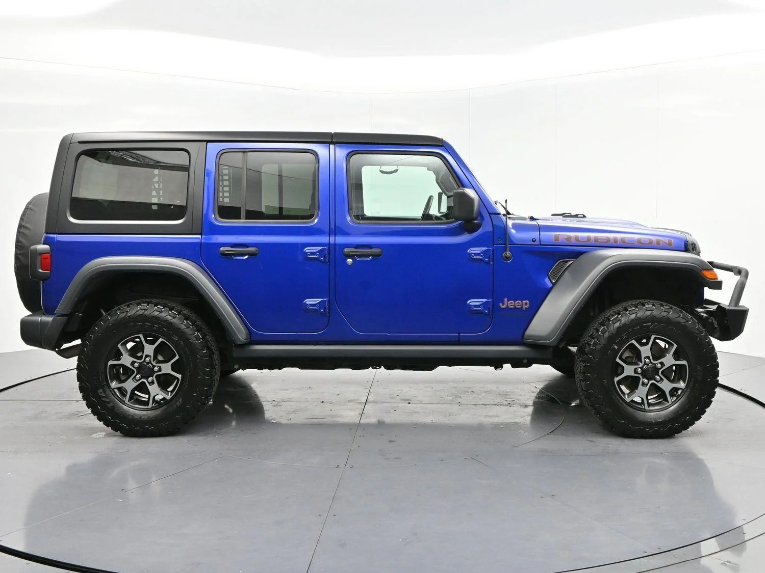 Used 2018 Ocean Blue Metallic Clearcoat Jeep Rubicon image 8