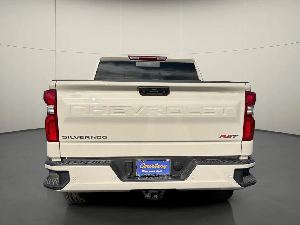 New 2026 White Sands Chevrolet RST image 6