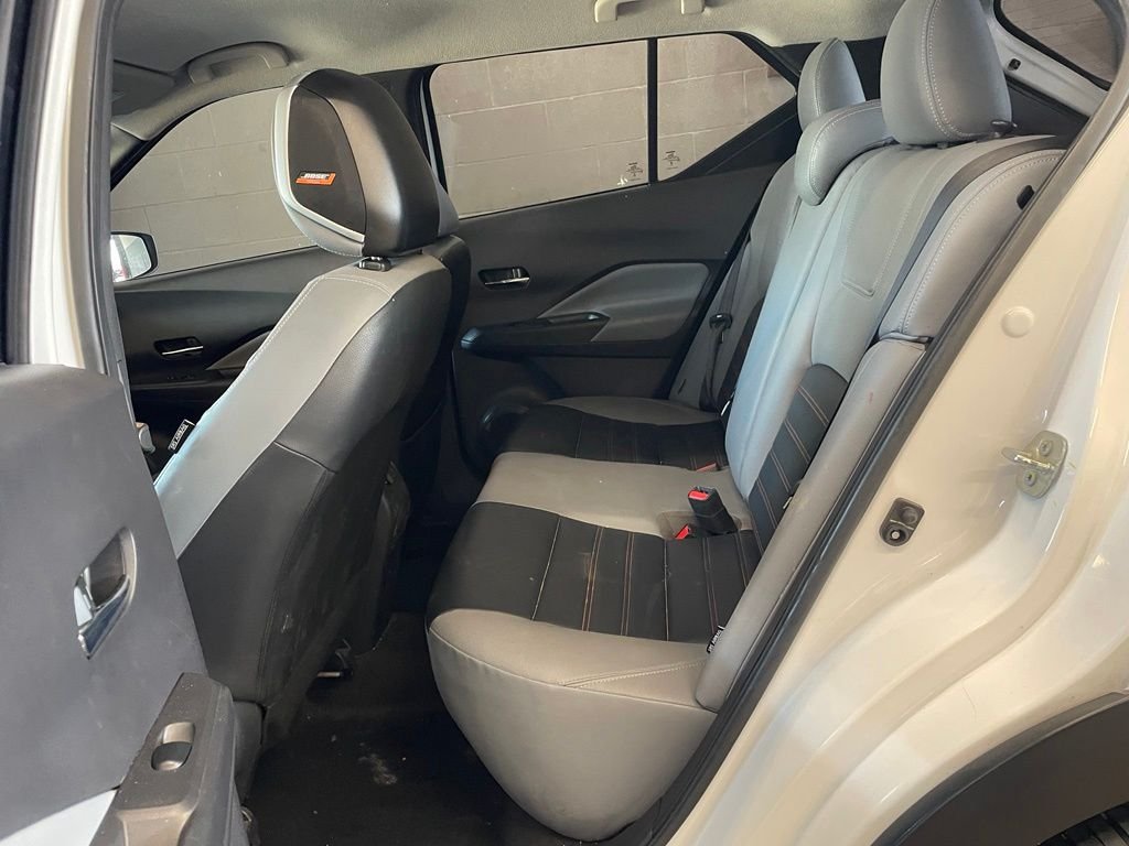 Used 2024 White Nissan SR image 16