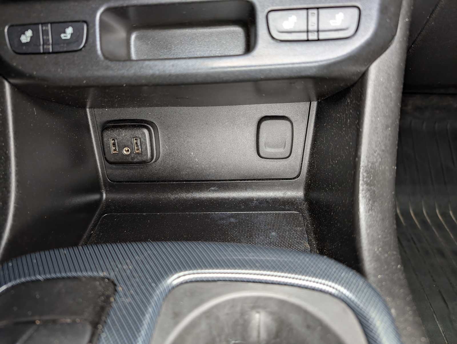 Used 2019 Kinetic Blue Metallic Chevrolet 4WD Z71 image 29