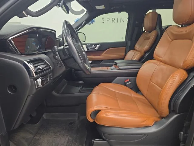 Used 2020 Black Lincoln Reserve image 29