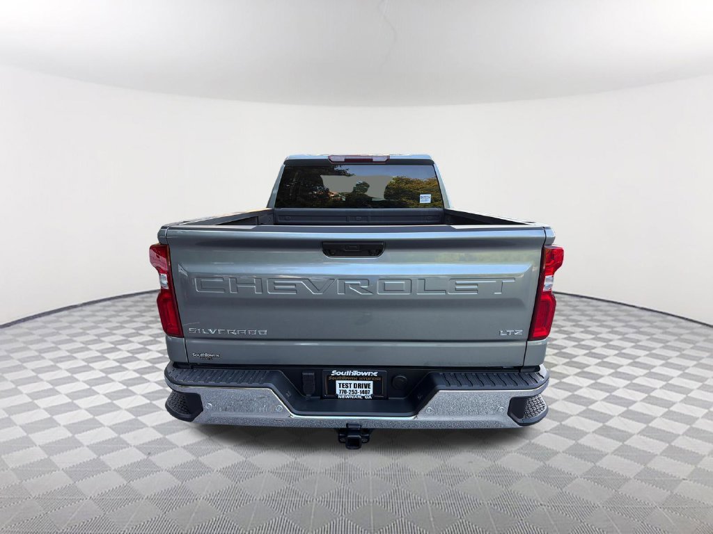 2025 Chevrolet Silverado 1500 LTZ - Photo 6