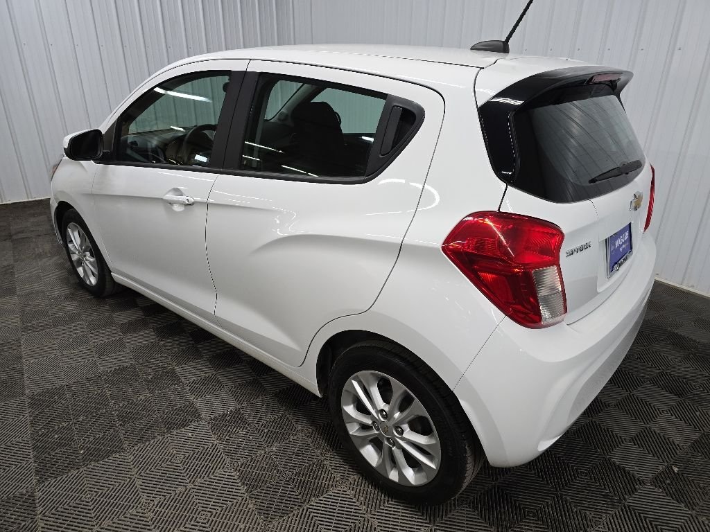 Used 2020 White Chevrolet 1LT image 9