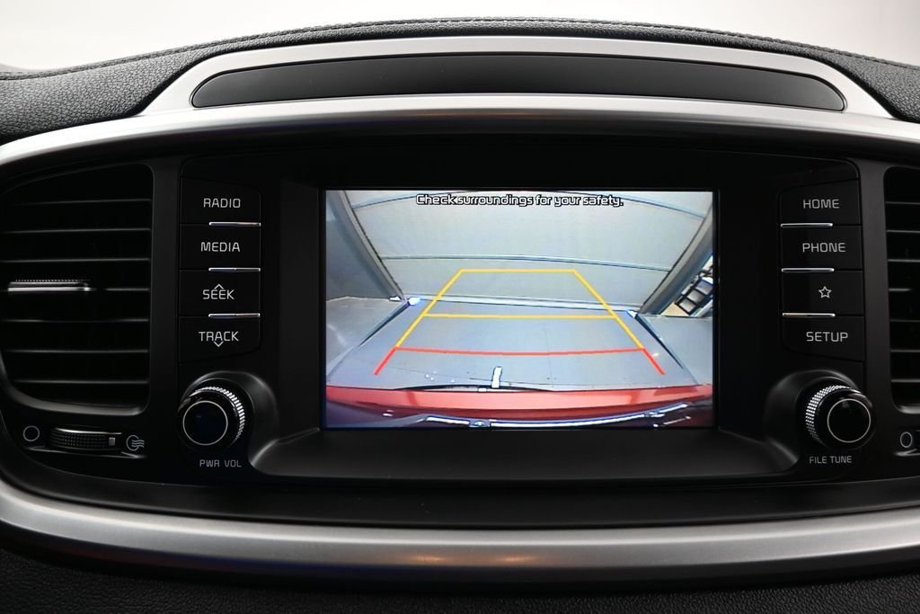 Used 2020 Red Kia LX image 18