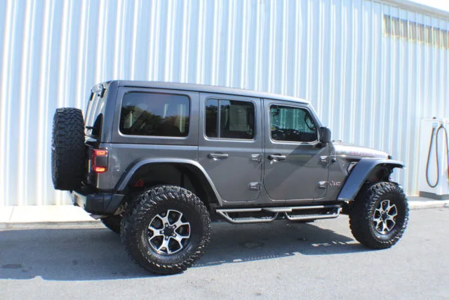 Used 2020 Granite Crystal Metallic Clearcoat Jeep Rubicon image 2