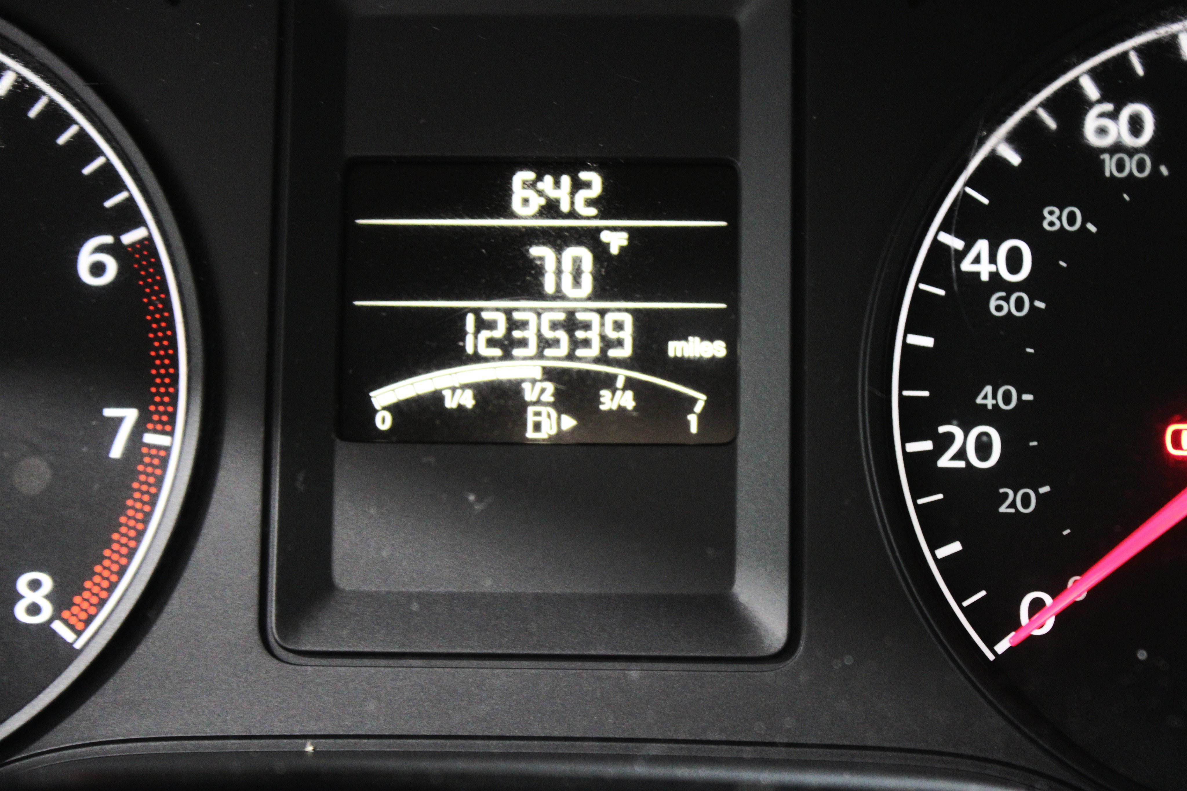 Used 2012 Candy White Volkswagen S image 9