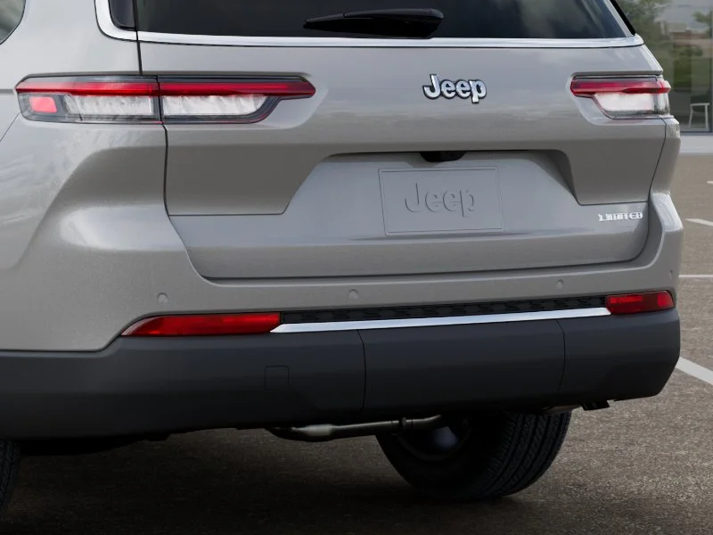 New 2026 Silver Zynith Exterior Paint Jeep Limited image 42