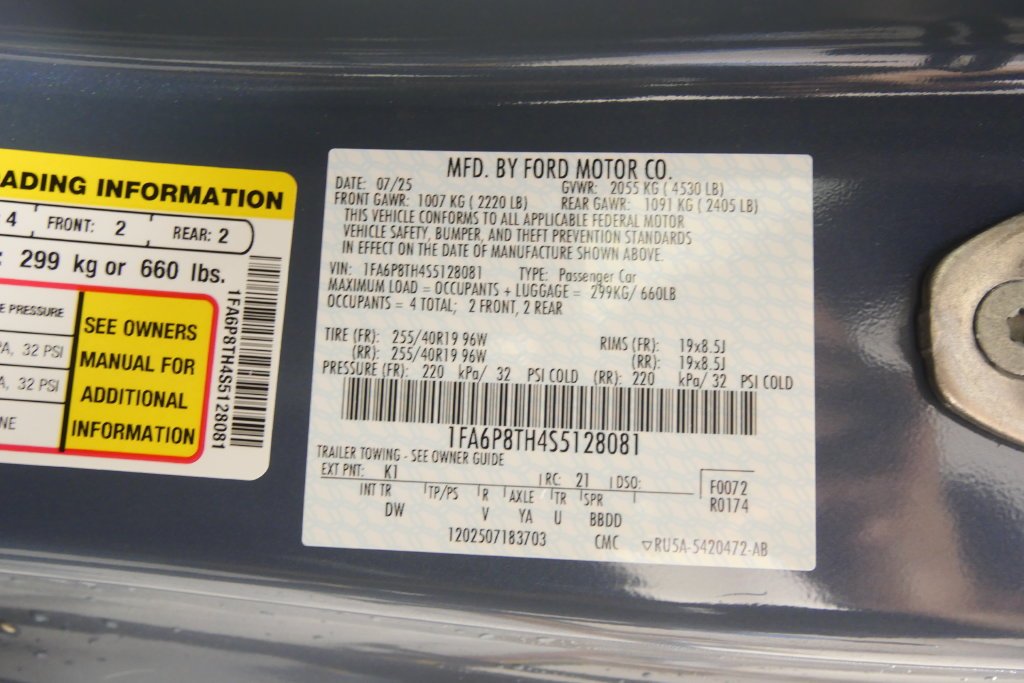 Used 2025 Vapor Blue Ford EcoBoost image 30