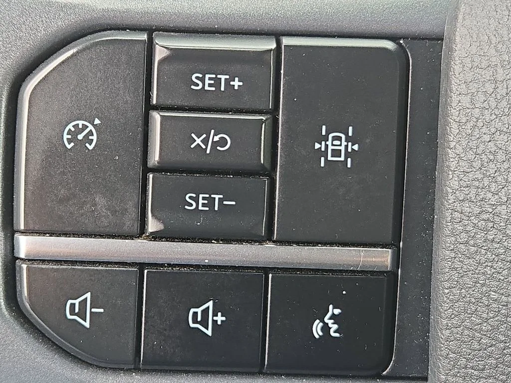 Used 2024 Blue Ford XLT image 49