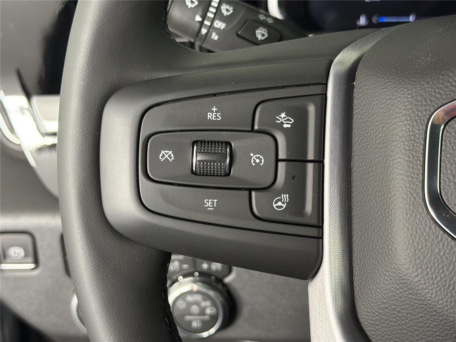 2026 GMC Sierra 1500 SLT - Photo 24