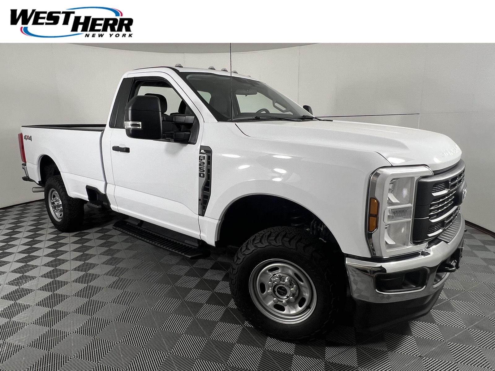 Used 2024 Oxford White Ford XL image 1