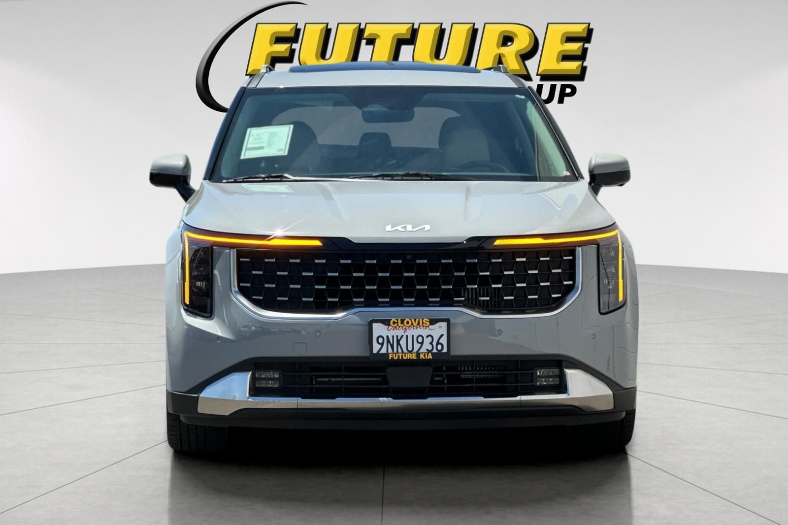 Used 2025 White Kia SX image 9