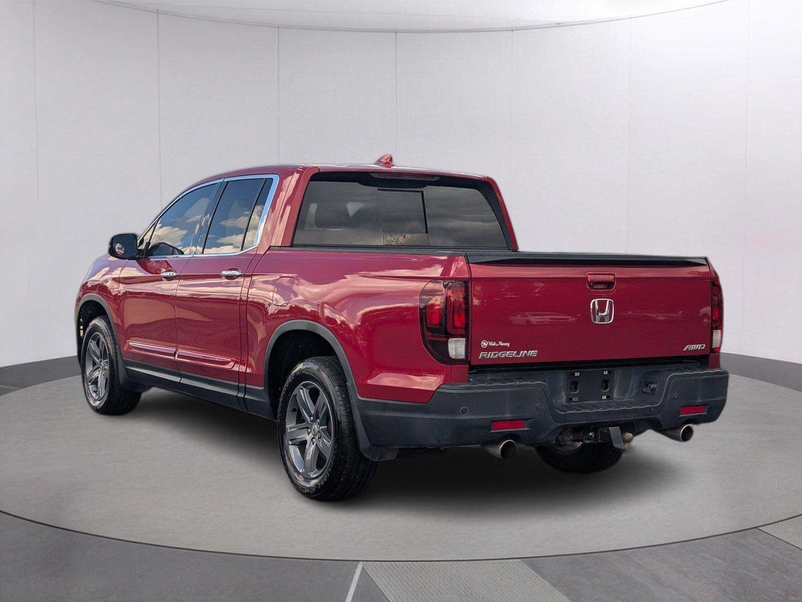 Used 2022 Radiant Red Metallic II Honda RTL-E image 3