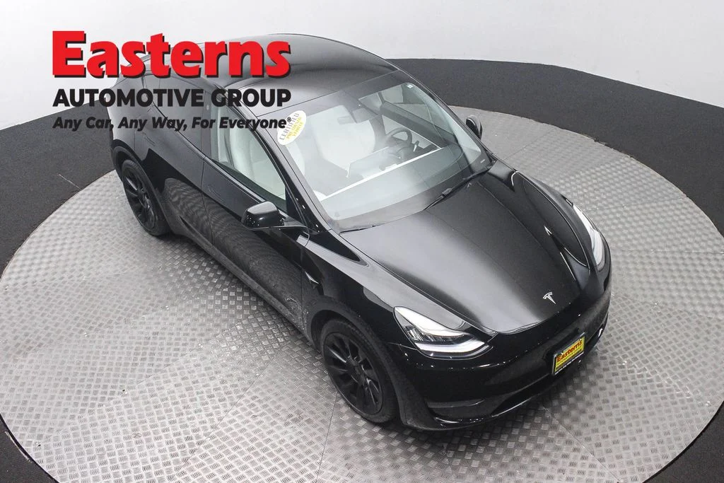 Used 2021 Black Tesla Long Range image 3