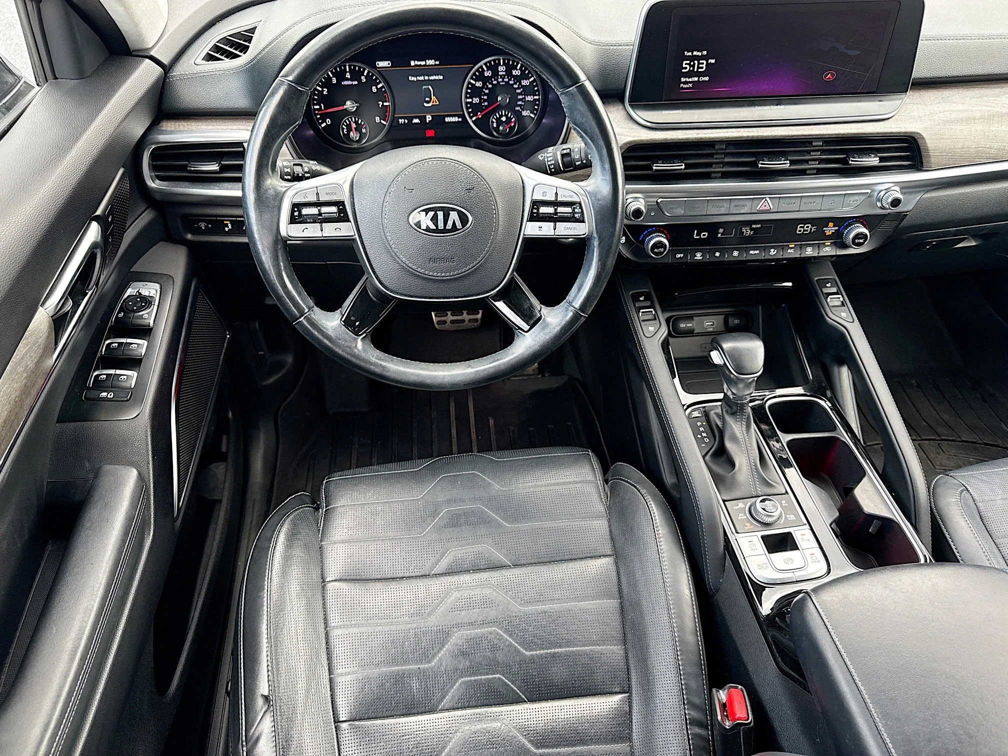 Used 2021 Wolf Gray Kia SX image 16