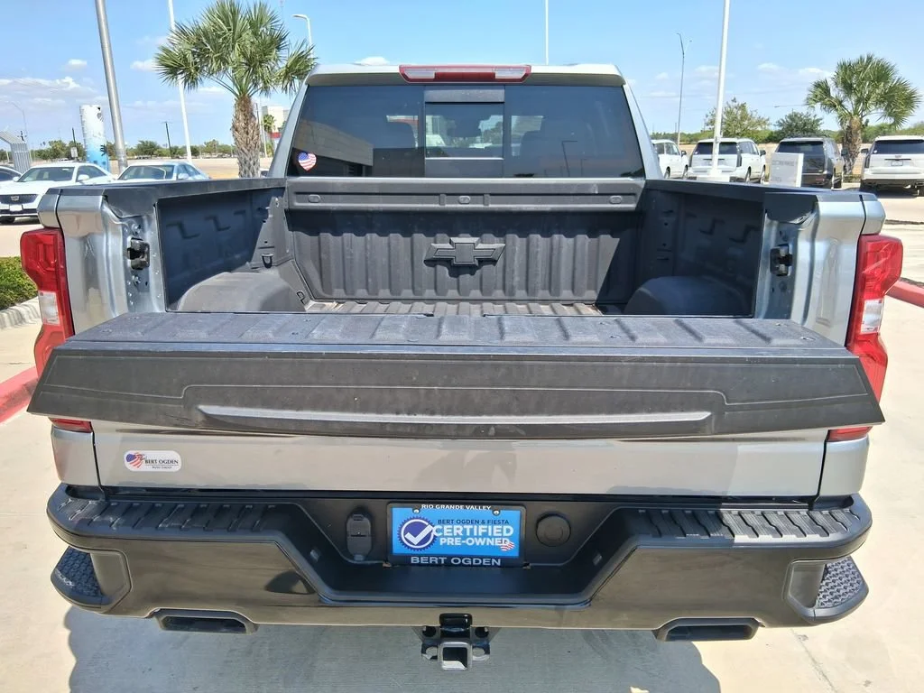Used 2025 Sterling Gray Metallic Chevrolet LT Trail Boss image 7