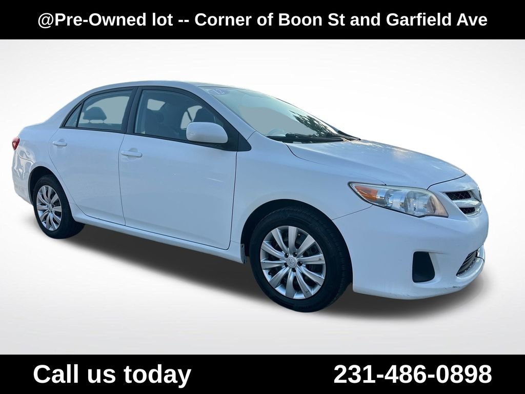 Used 2012 White Toyota LE image 7