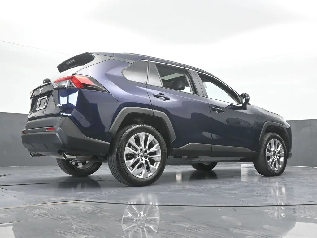 Used 2025 Blueprint Toyota XLE Premium image 61