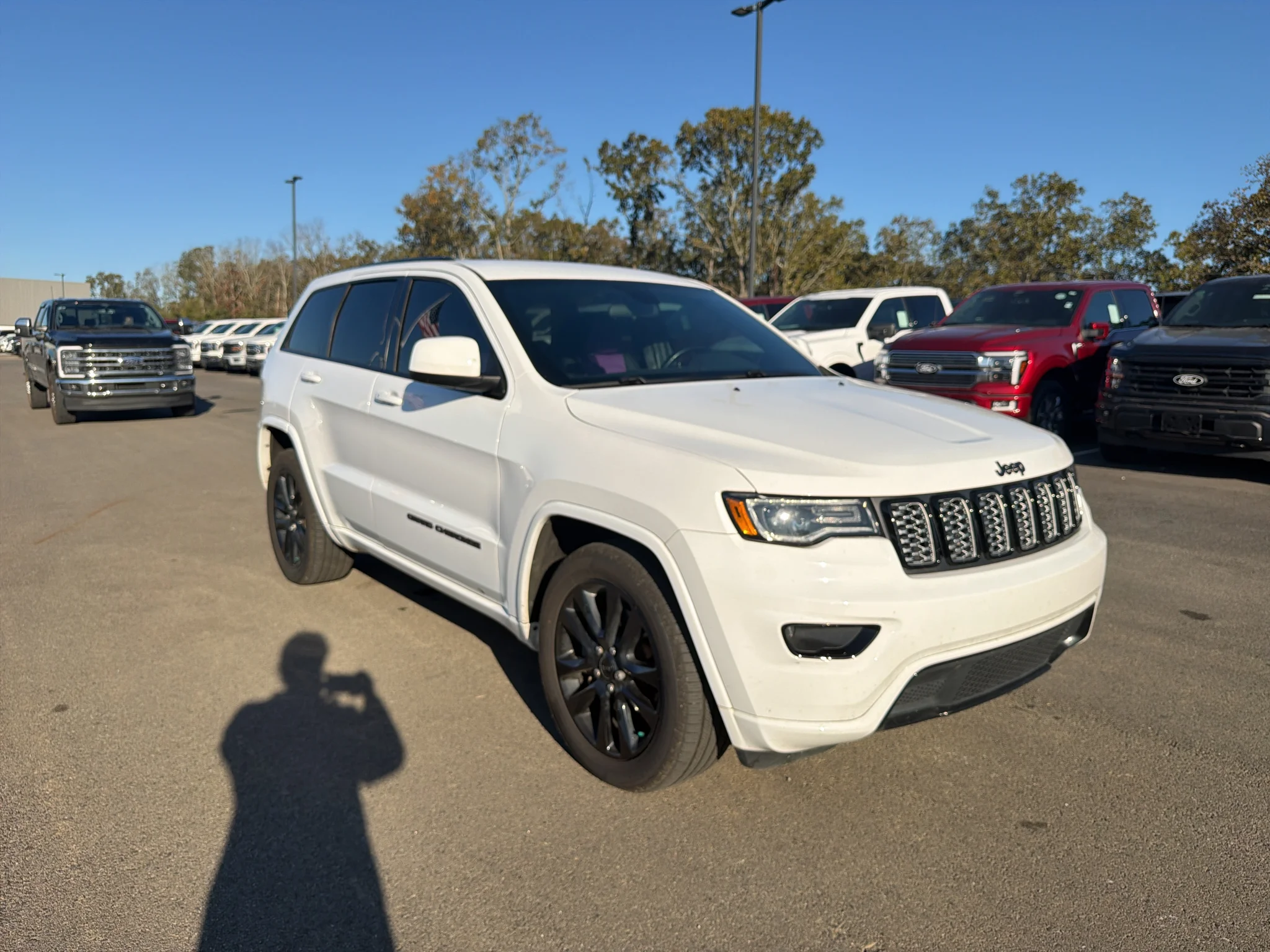 Used 2021 Bright White Clearcoat Jeep Laredo X image 7