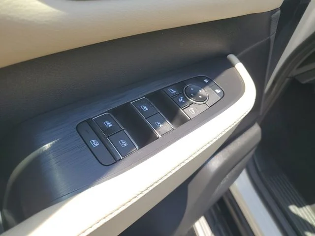 New 2026 Aspen White TriCoat Nissan Platinum image 17