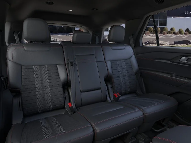 New 2026 Space White Metallic Ford ST-Line image 11
