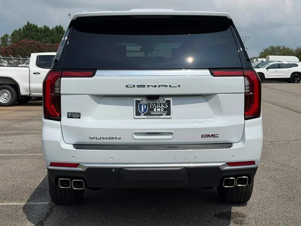 2026 GMC Yukon XL Denali - Photo 32