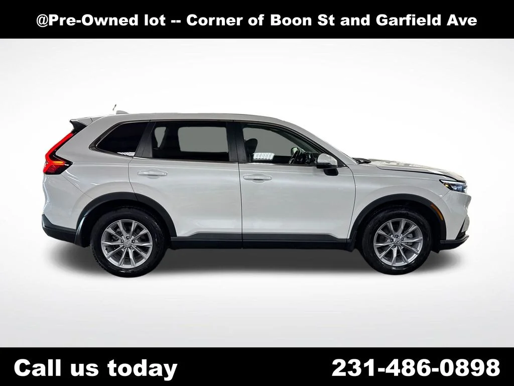 Used 2023  Honda EX-L image 6