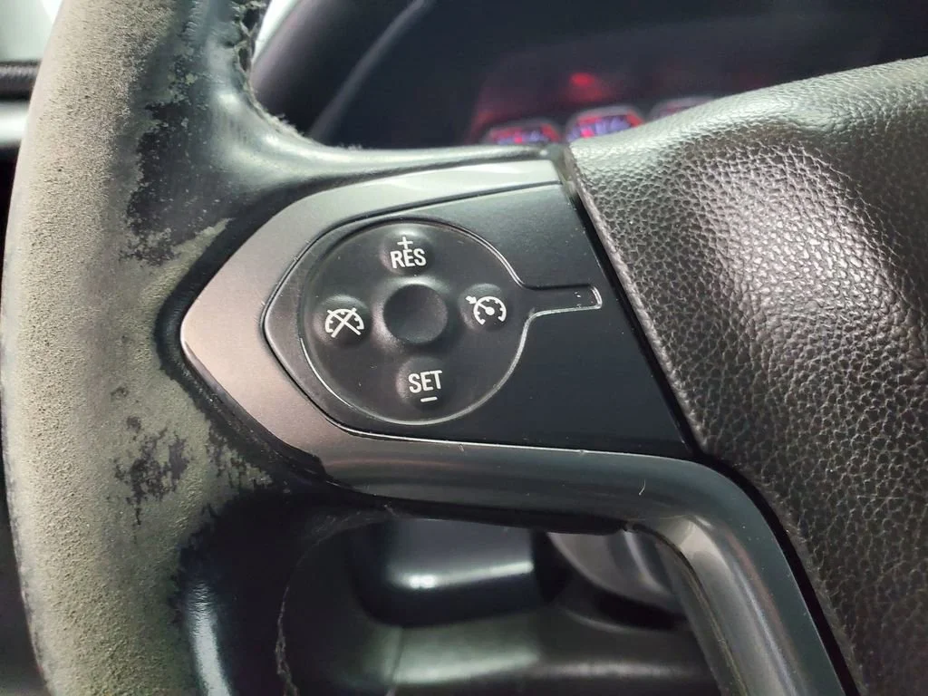Used 2015 Summit White Chevrolet LT image 13
