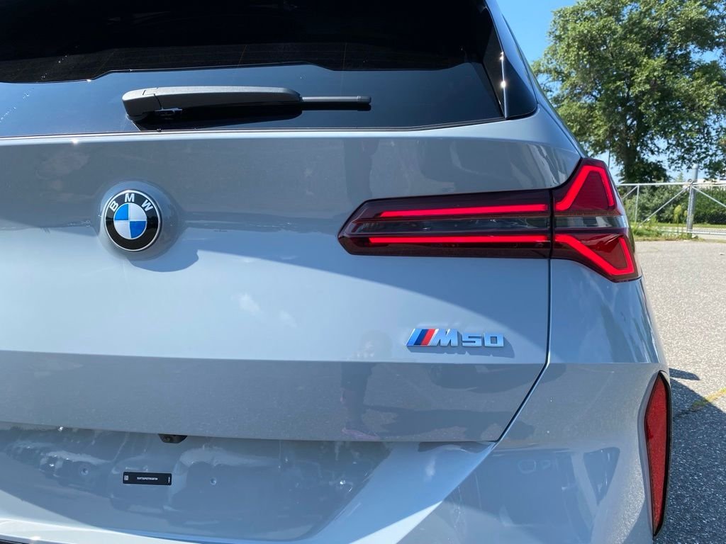 New 2026 Brooklyn Grey Metallic BMW M50 xDrive image 5