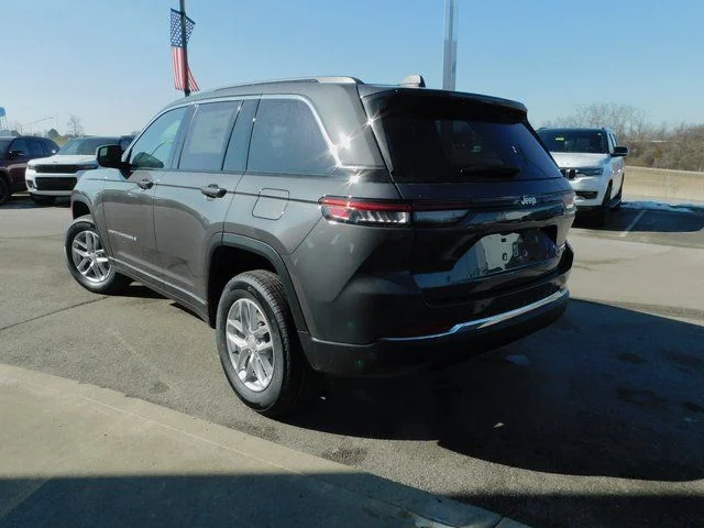 New 2026 Gray Jeep Laredo image 24