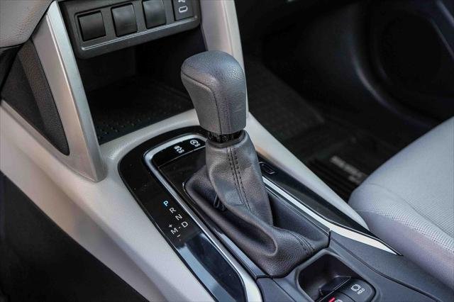 Certified Used 2025 CELESTITE GRAY ME. Toyota  image 23