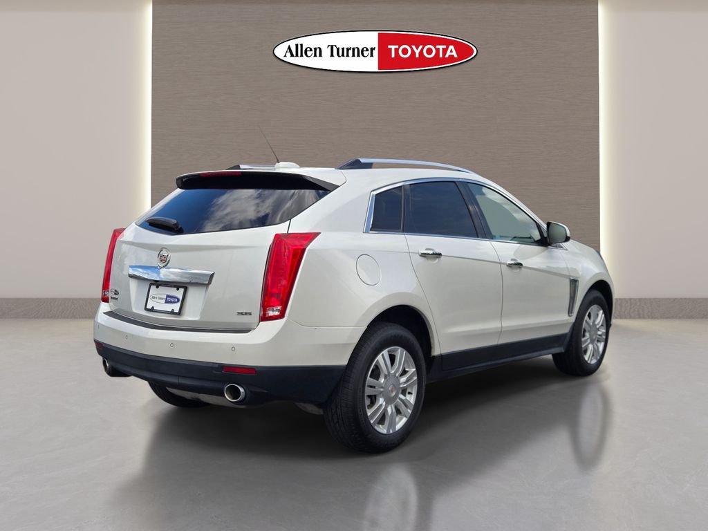 Used 2015 White Cadillac Luxury image 6