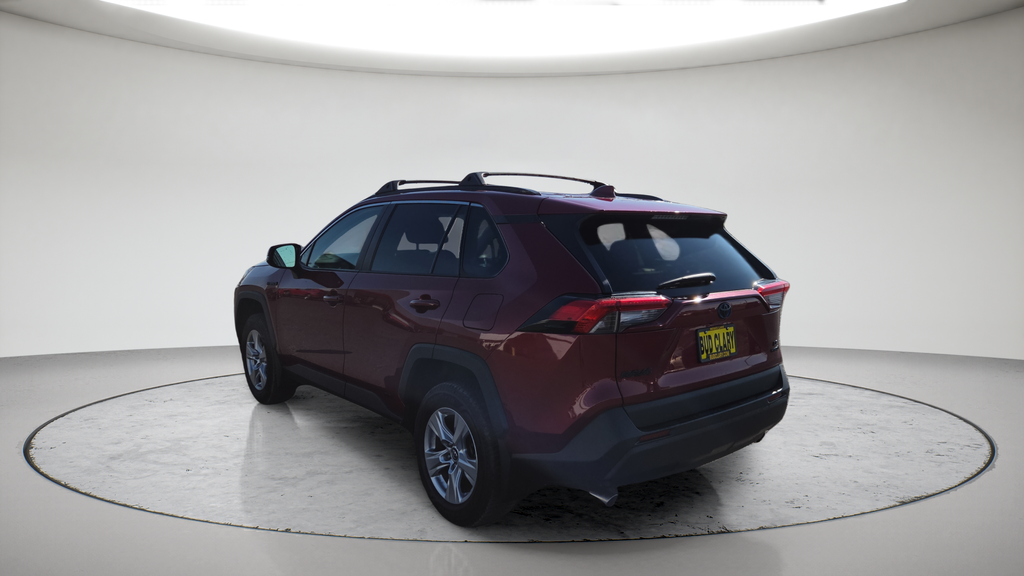 Used 2020 Red Toyota LE image 11