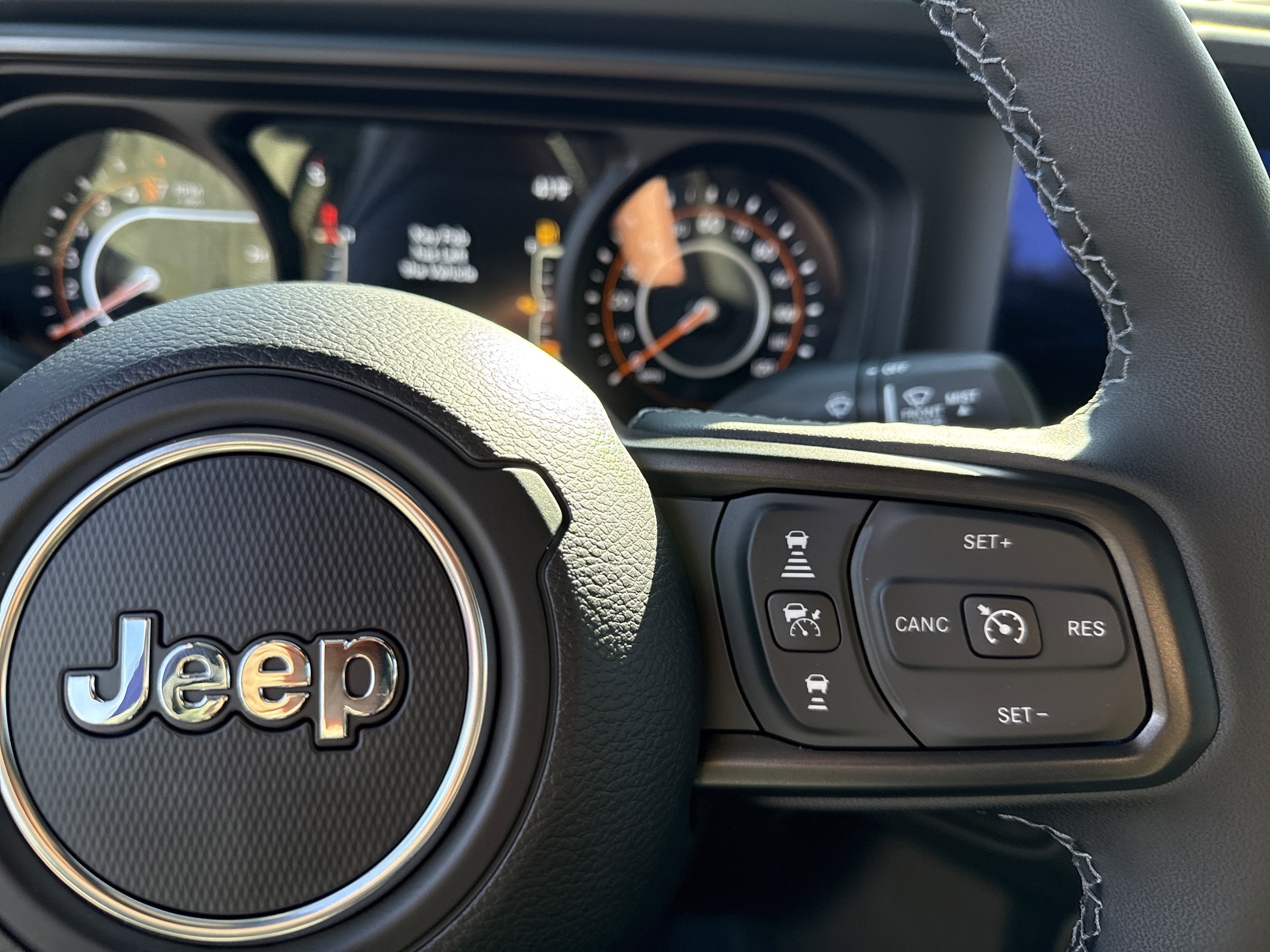 New 2026 Reign Jeep Rubicon X image 27
