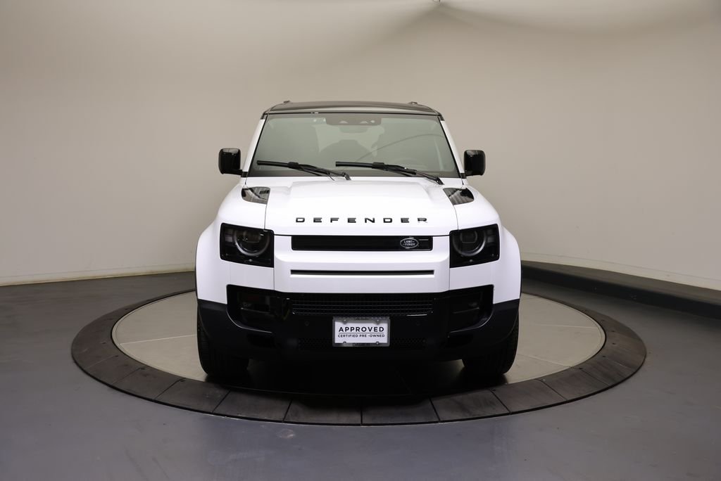 Used 2026 Fuji White Land Rover S image 8