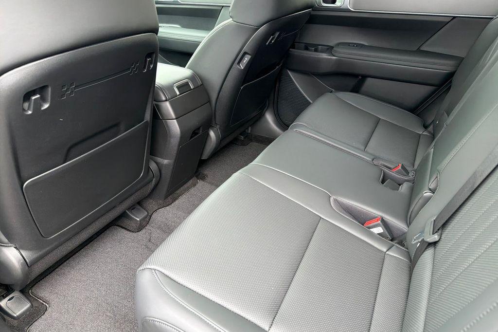 New 2026 Green Hyundai SEL AWD image 9