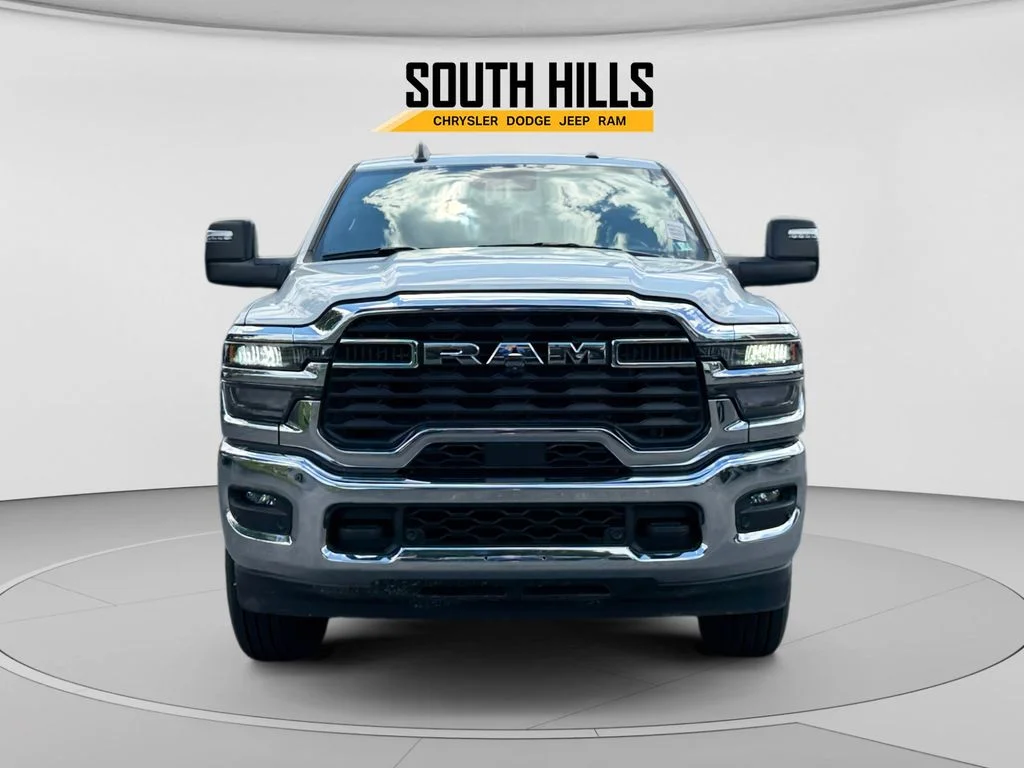 2026 RAM 3500 Tradesman - Photo 8