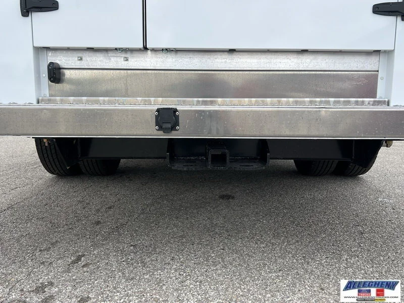 New 2027 Oxford White Ford  image 10