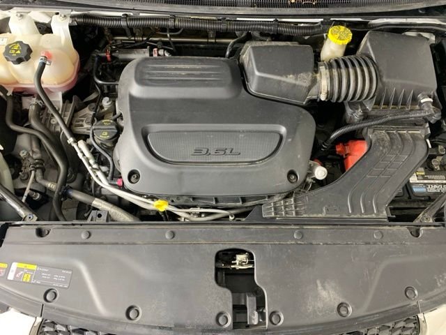 Used 2024 White Chrysler Touring L image 38