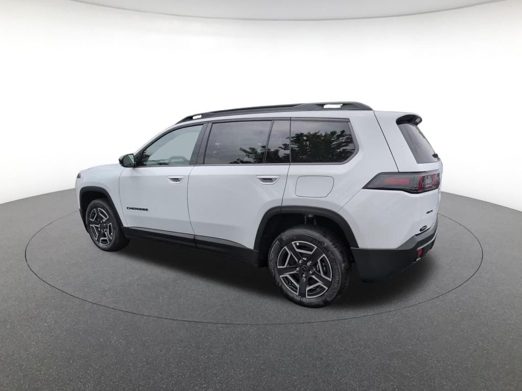 New 2026 Bright White Clear-Coat Exterior Paint Jeep Limited image 12