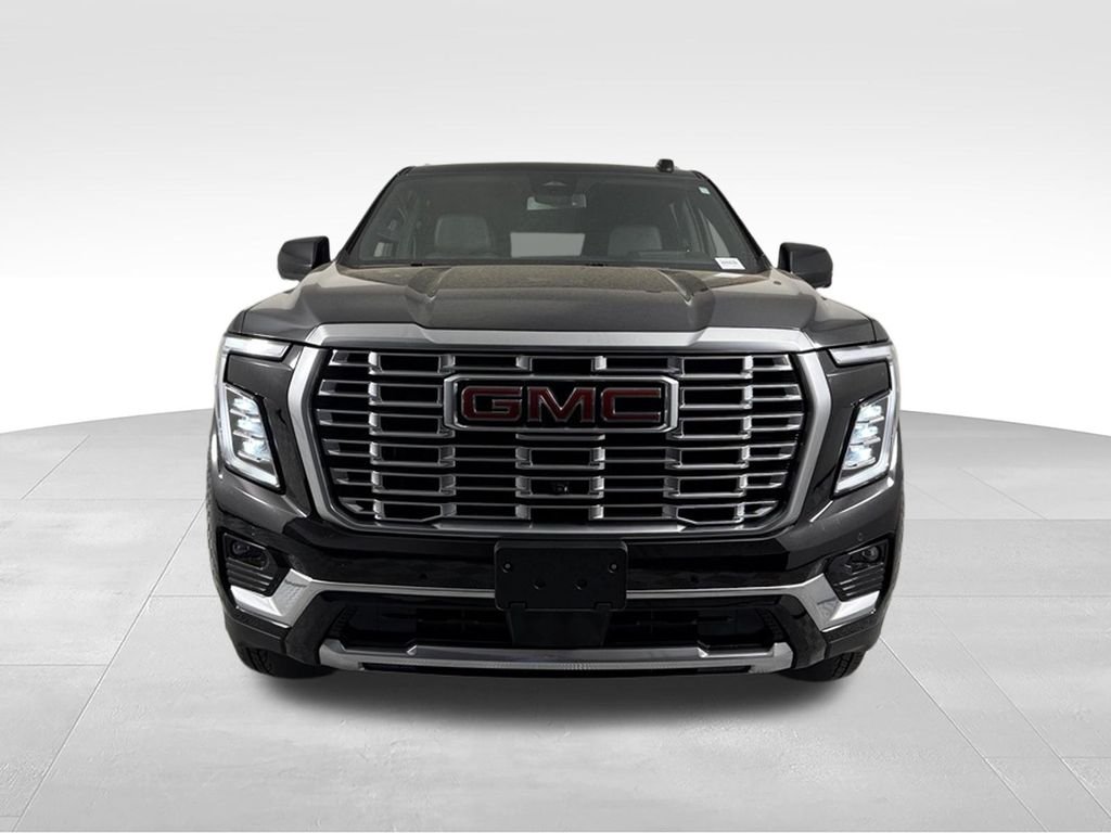 Used 2025 Onyx Black GMC Denali image 3